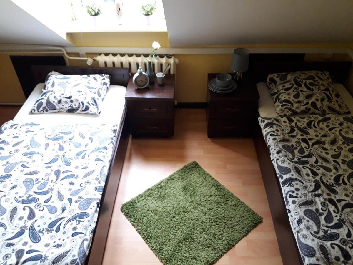 Hostel Palacyk Bydgoszcz Buitenkant foto