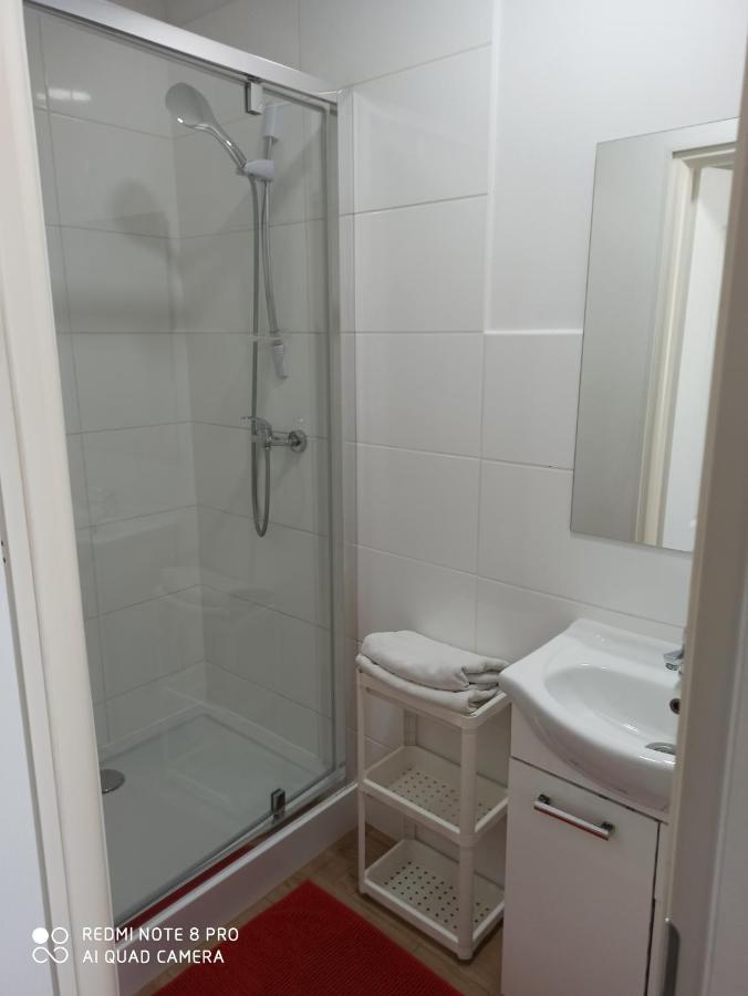 Hostel Palacyk Bydgoszcz Buitenkant foto